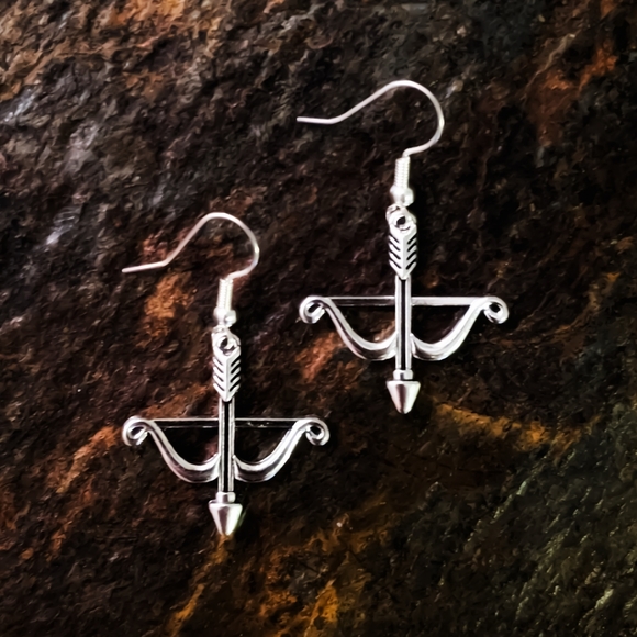 925 Sterling Silver Earrings | Silver Crossbow - Picture 4 of 5